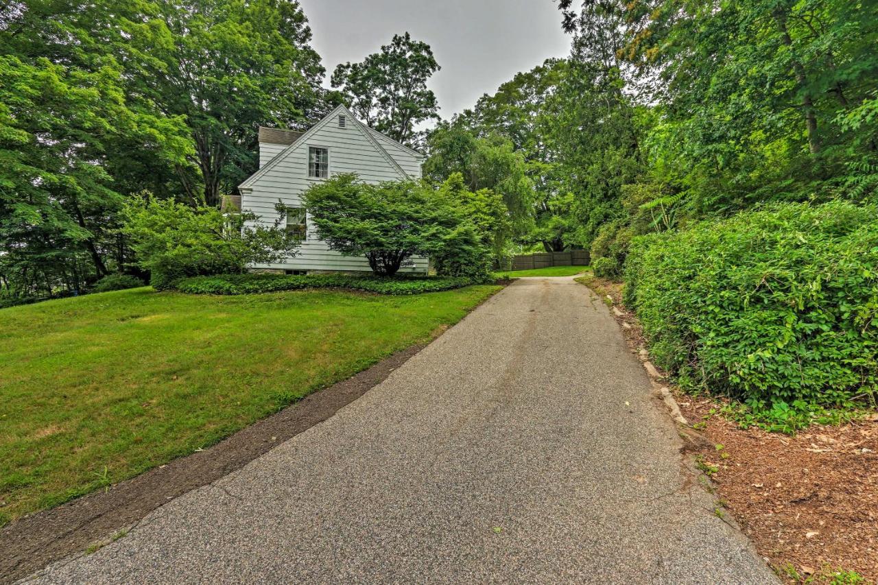 Historic Essex Home With Large Yard Near Downtown! Bagian luar foto